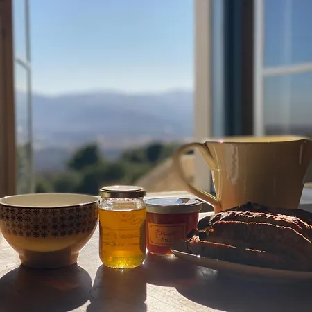 Penzion Chateau De La Sybille, Vue Imprenable Sur Le Canigou Et Les Orgues D'ille Sur Tet Ille-sur-Têt