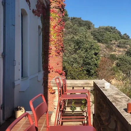 Penzion Chateau De La Sybille, Vue Imprenable Sur Le Canigou Et Les Orgues D'ille Sur Tet