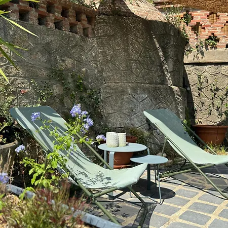 Chateau De La Sybille, Avec Piscine & Vue Imprenable Gasthof
